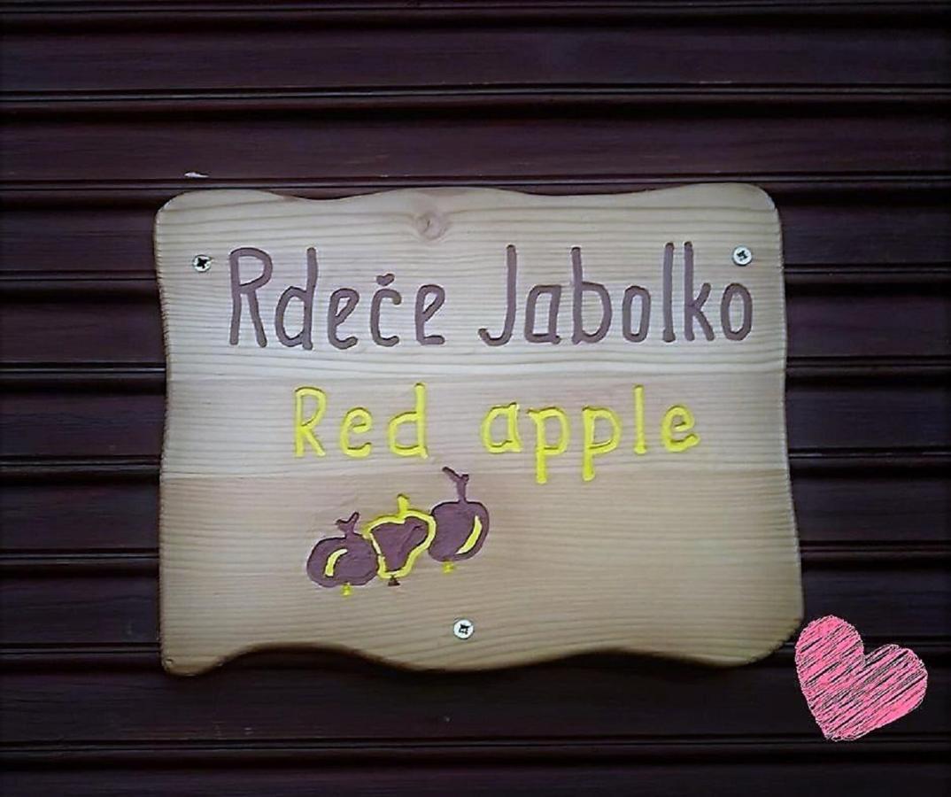 Red Apple Apartment โบเว็ก ภายนอก รูปภาพ